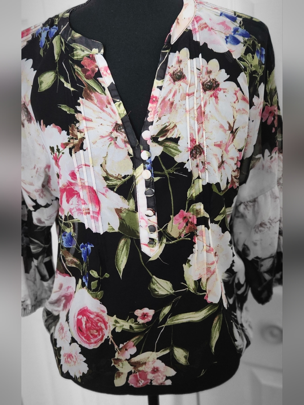 New York & Company Black Floral Button-Front Blouse with Pink & Cream Blooms